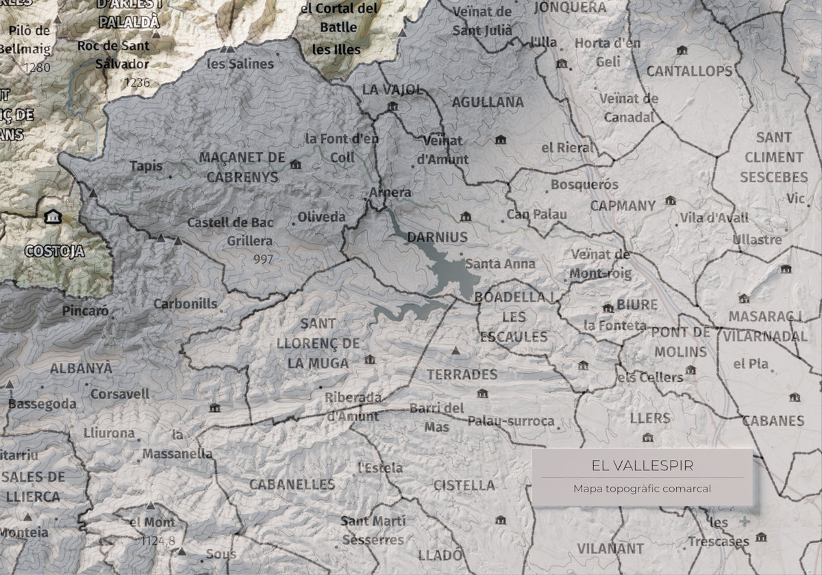 Mapa de relieve del Vallespir, con el territorio en color y el entorno en blanco. Detalle de la zona inferior derecha. 21 × 30 cm. Estilo Cartográfico.