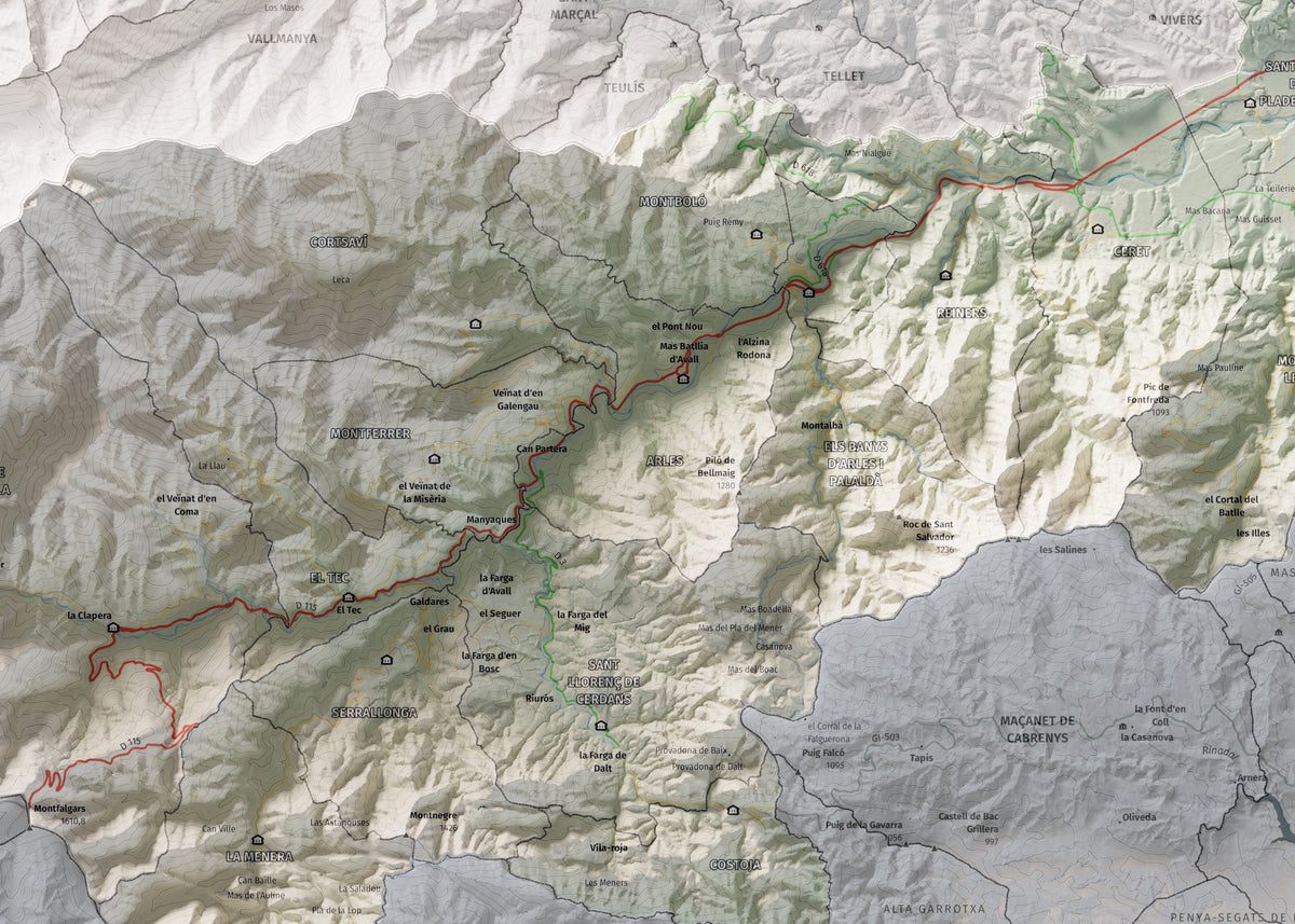 Mapa de relieve del Vallespir, con el territorio en color y el entorno en blanco. Detalle de la zona central. 50 × 70 cm. Estilo Cartográfico.