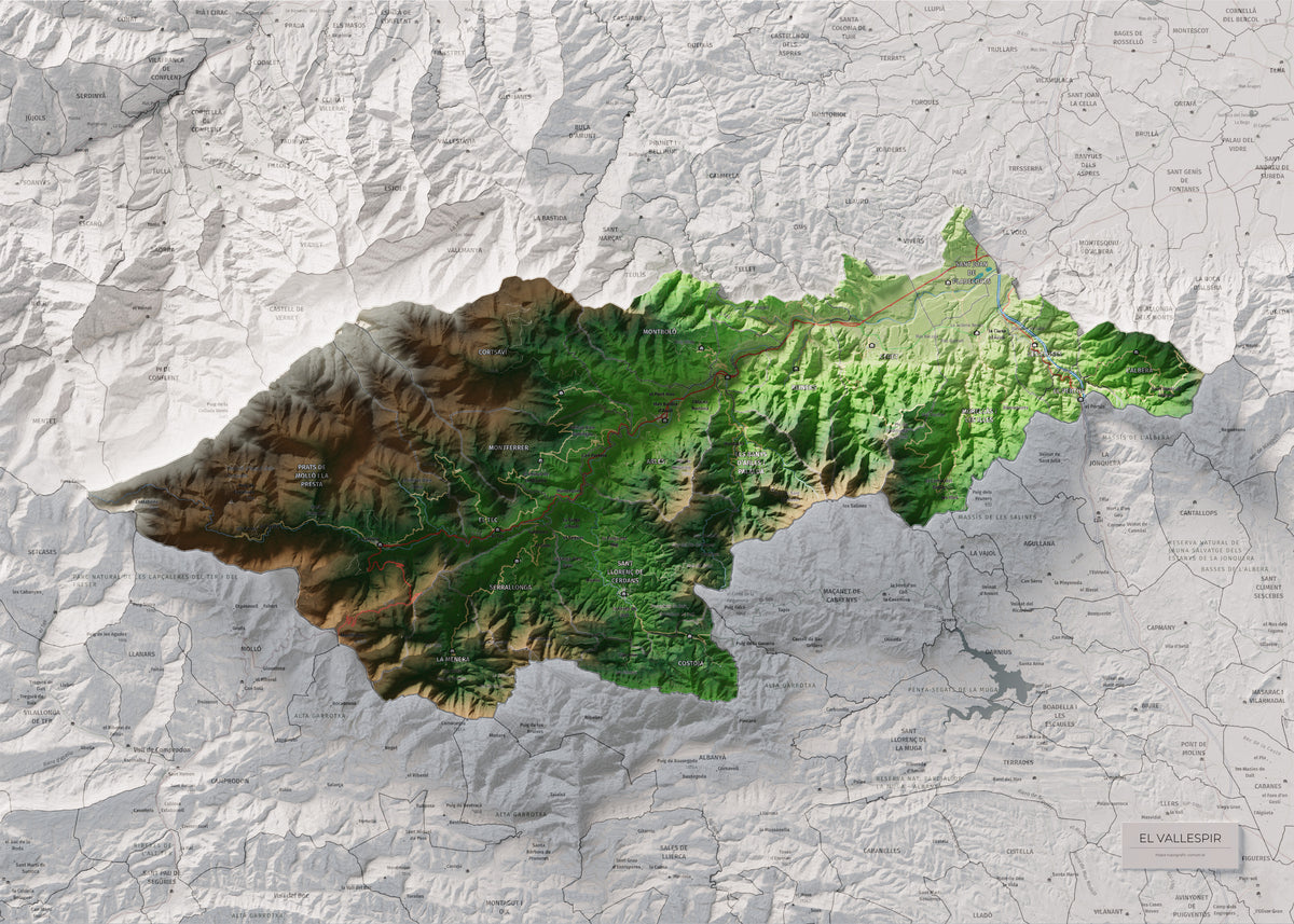 Mapa de relieve del Vallespir, con el territorio en color y el entorno en blanco. Vista completa de la lámina. 50 × 70 cm. Estilo Clásico.