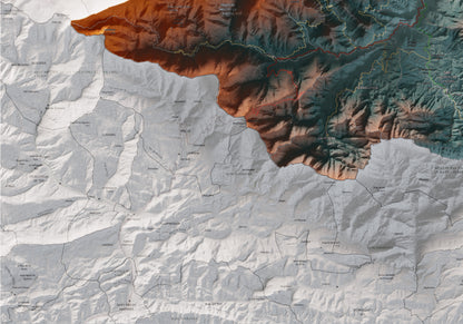 Mapa de relieve del Vallespir, con el territorio en color y el entorno en blanco. Detalle de la zona inferior izquierda. 70 × 100 cm. Estilo Azul y naranja.