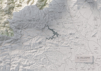 Mapa de relieve del Vallespir, con el territorio en color y el entorno en blanco. Detalle de la zona inferior derecha. 70 × 100 cm. Estilo Cartográfico.