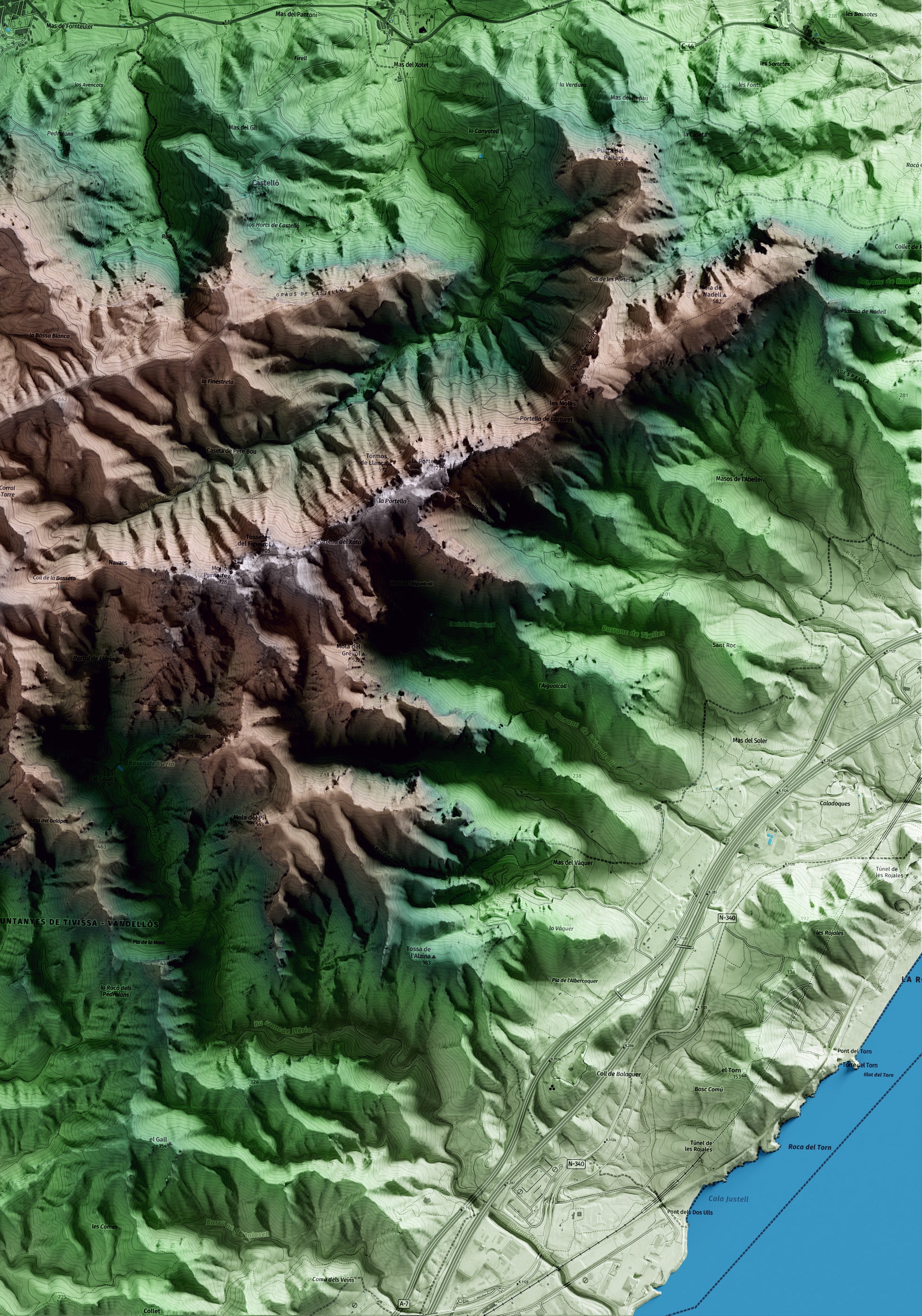 Mapa artístico del relieve de Vandellòs i l'Hospitalet de l'Infant, al Baix Camp, con 15 km de entorno y base topográfica ICGC. Detalle de la zona inferior derecha.