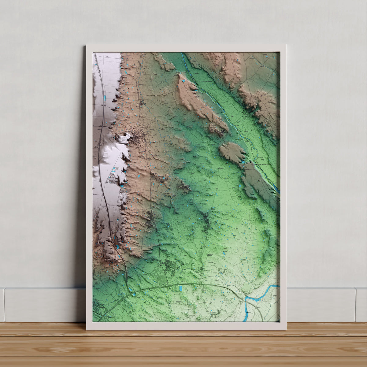 Mapa artístico del relieve de Vilanova de Segrià, al Segrià, con 15 km de entorno y base topográfica ICGC. Presentación enmarcada.