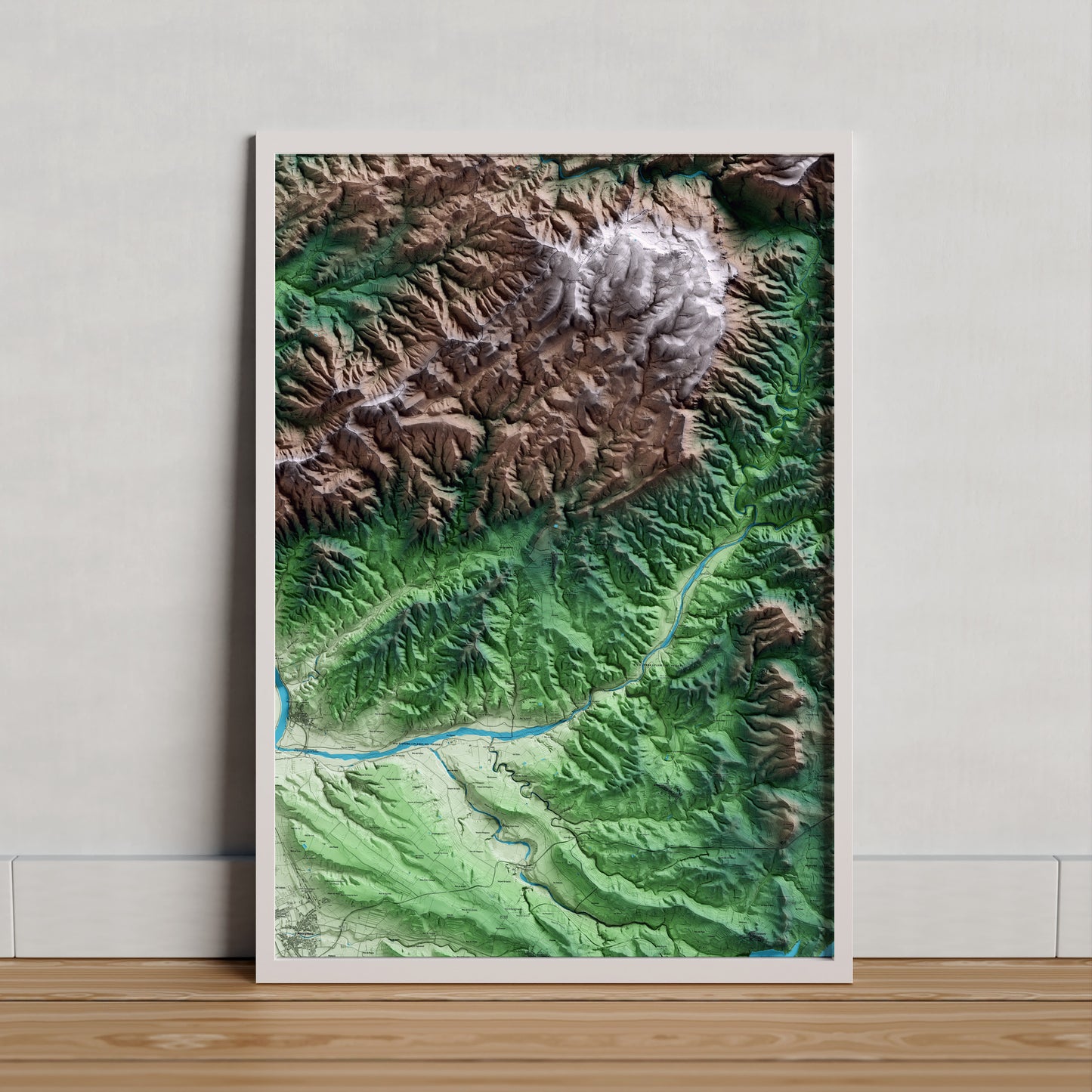 Mapa artístico del relieve del Molar, al Priorat, con 15 km de entorno y base topográfica ICGC. Presentación enmarcada.