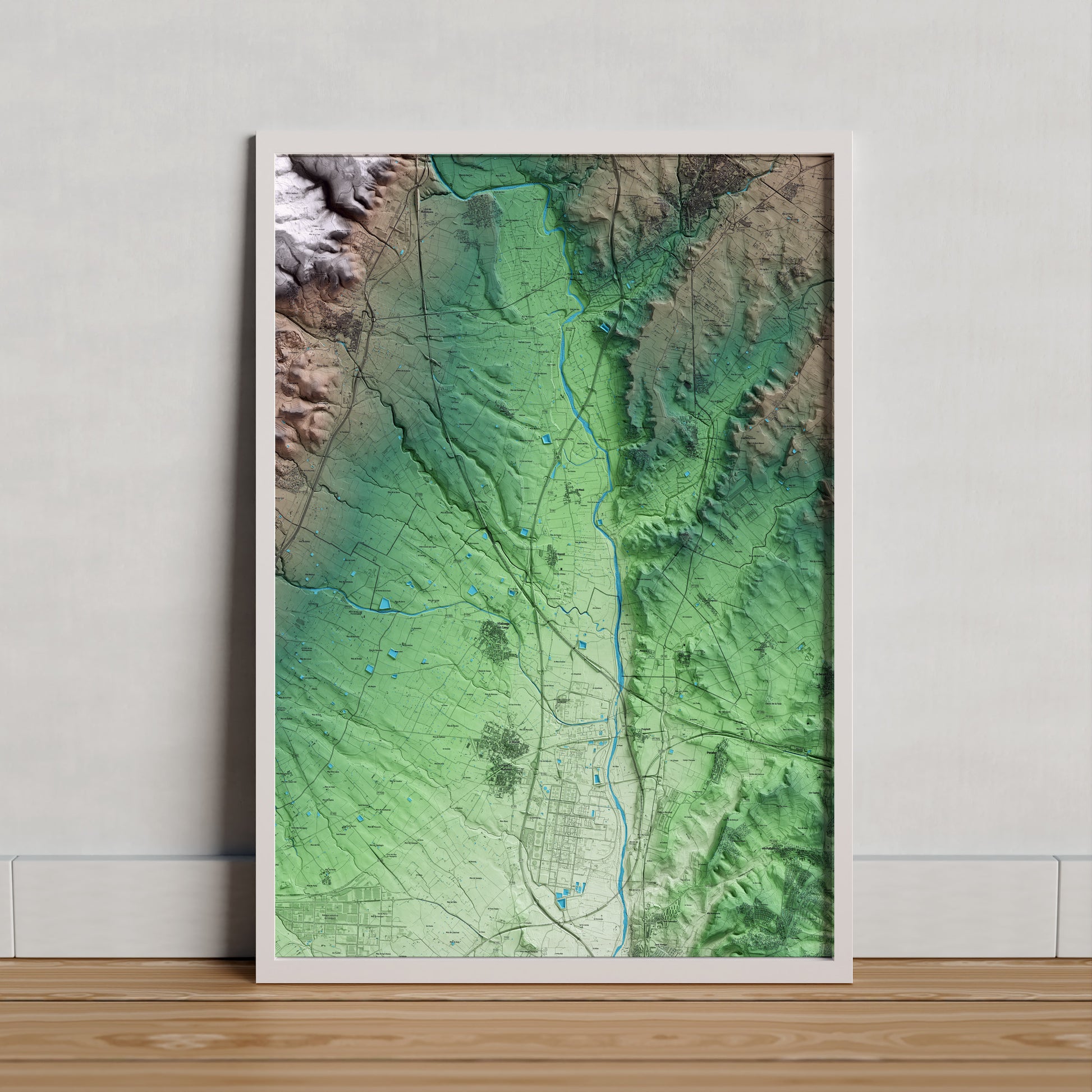 Mapa artístico del relieve del Rourell, al Alt Camp, con 15 km de entorno y base topográfica ICGC. Presentación enmarcada.
