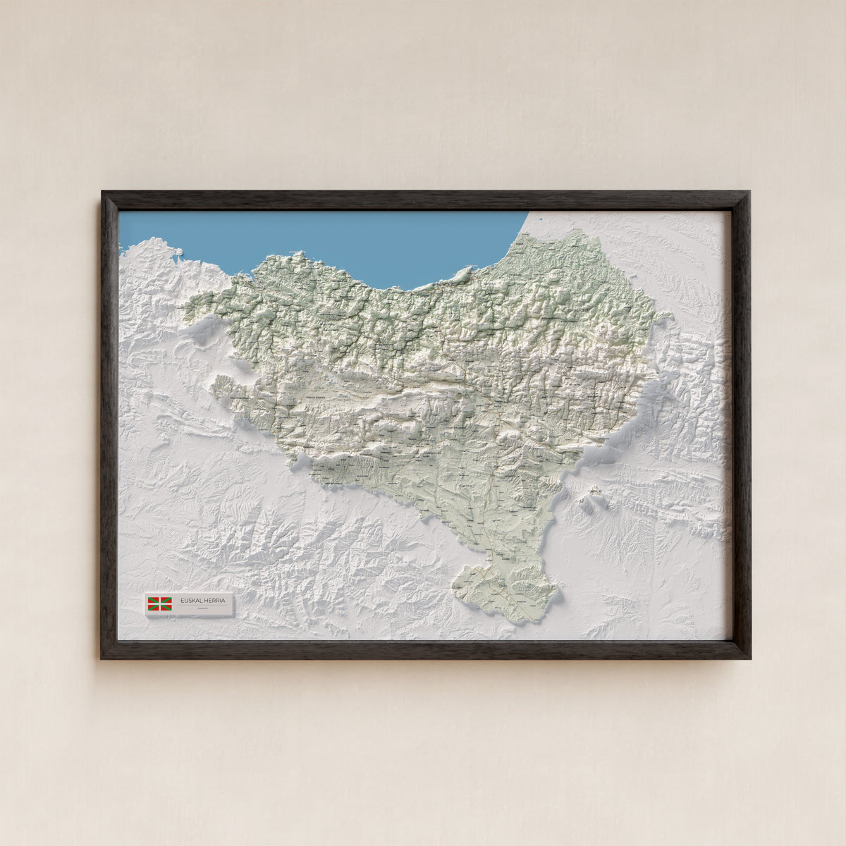 Euskal Herria, Cartogràfic, 70 × 100 cm: presentació en marc negre (marc no inclòs).