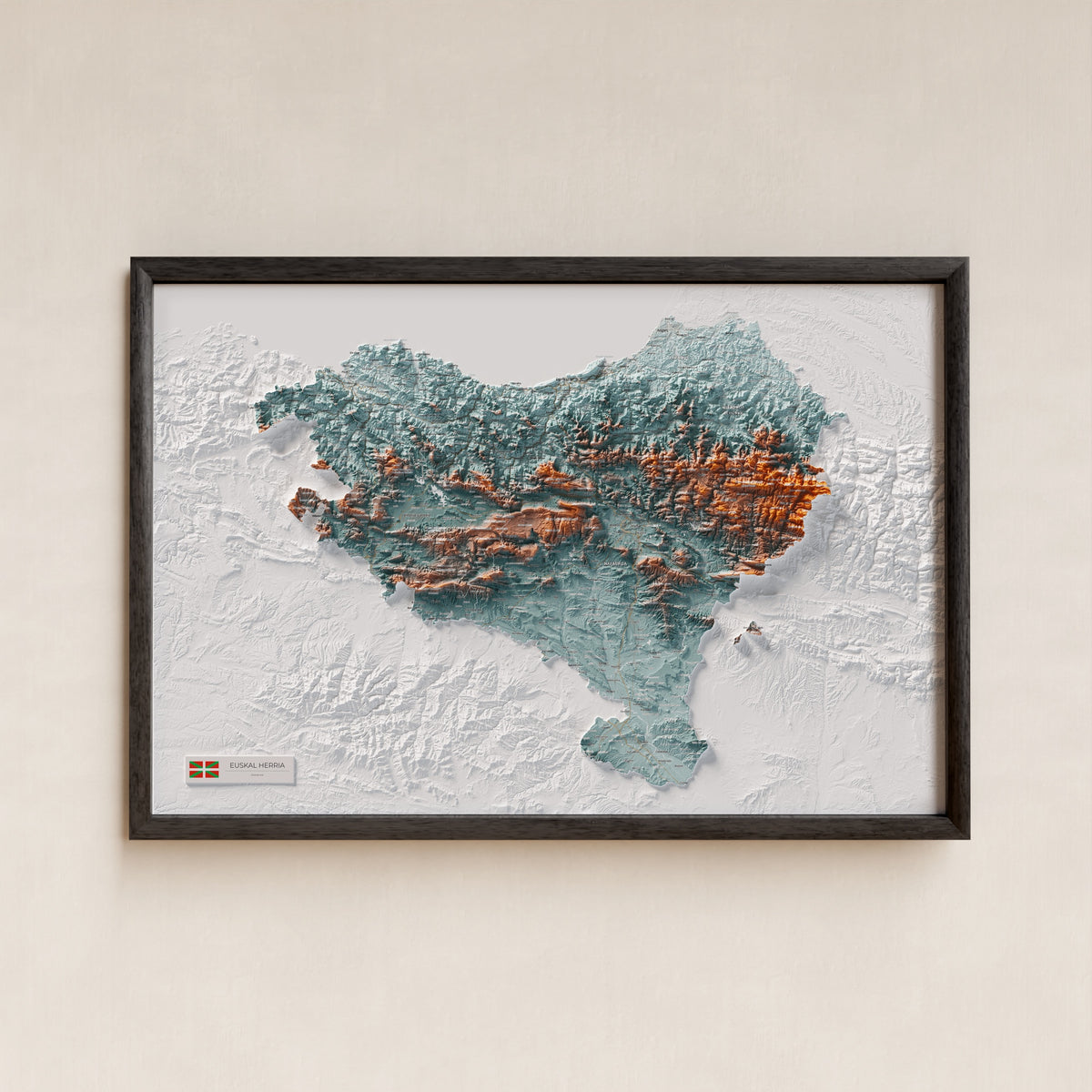 Euskal Herria, Blau i taronja, 61 × 91 cm: presentació en marc negre (marc no inclòs).