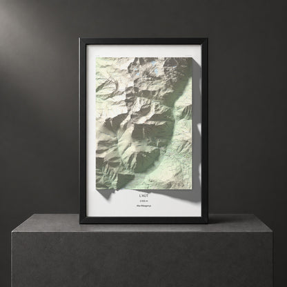 Mapa de relieve de l'Aüt, 2532 m, Alta Ribagorça, lámina 100 Cims de Trobart. Presentación enmarcada. 61 × 91 cm.