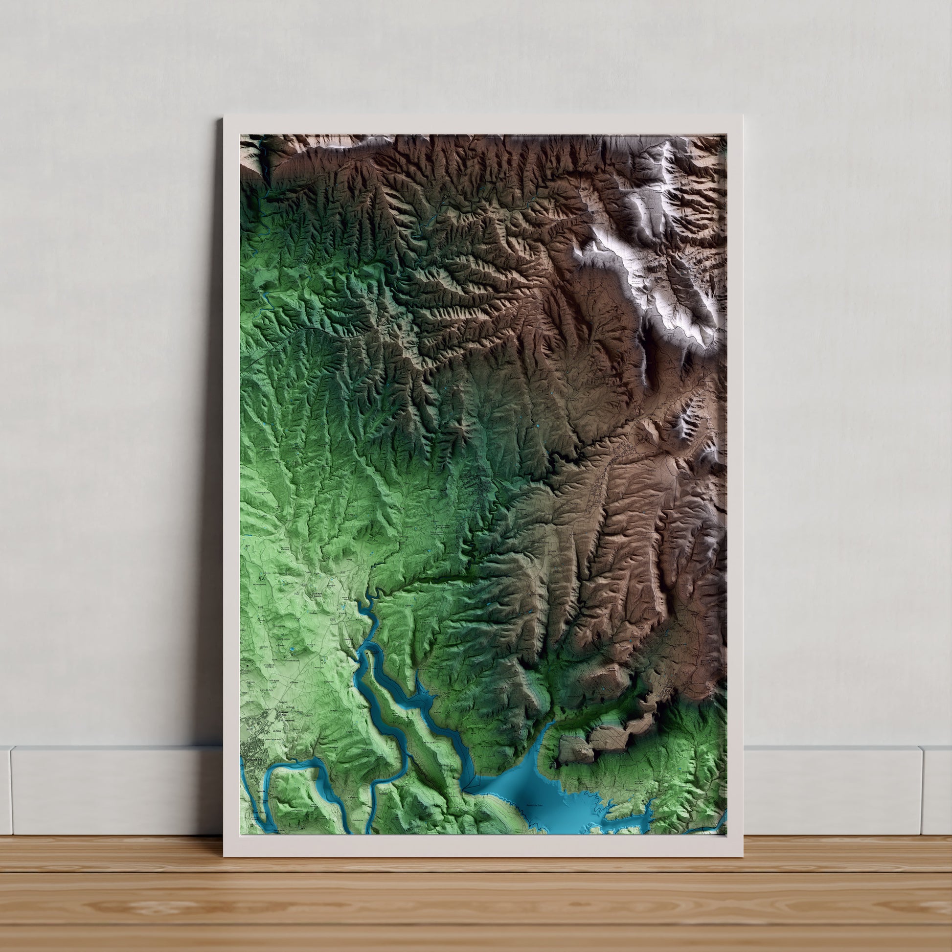 Mapa artístico del relieve de l'Esquirol, a Osona, con 15 km de entorno y base topográfica ICGC. Presentación enmarcada.