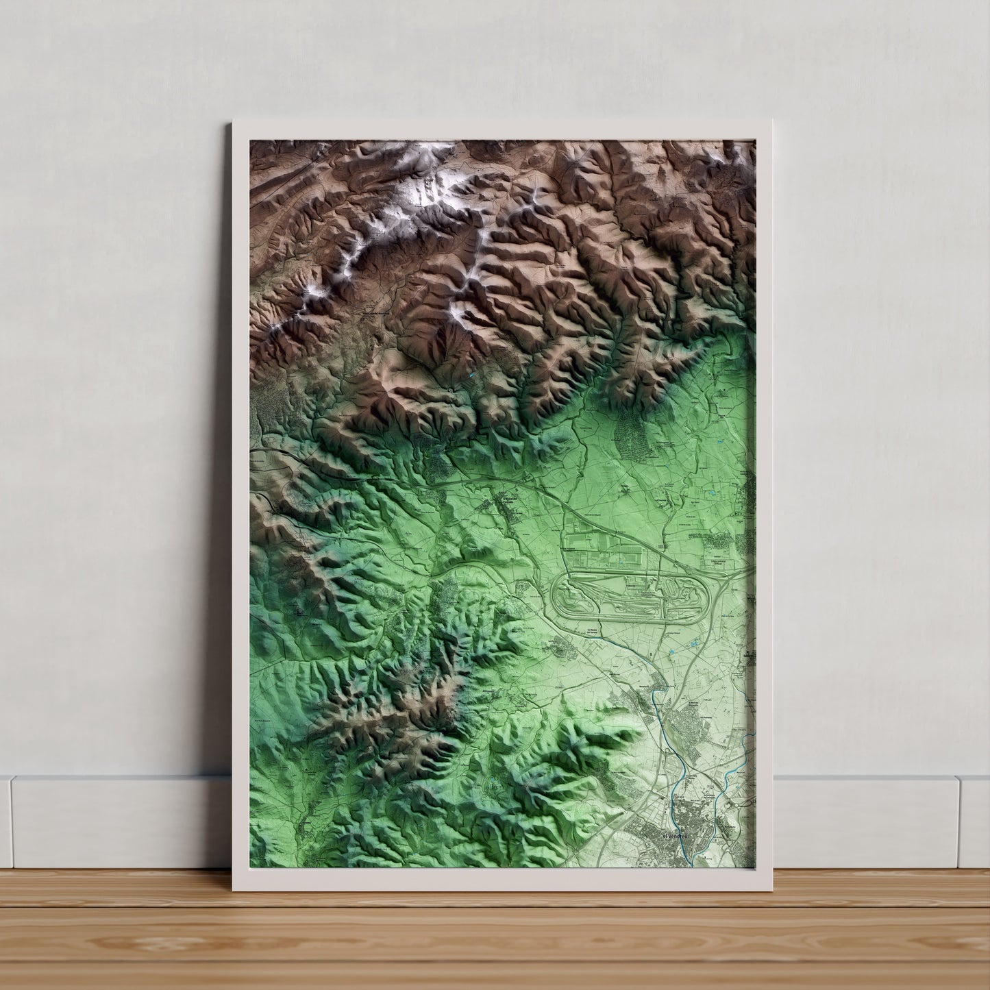 Mapa artístico del relieve de la Bisbal del Penedès, al Baix Penedès, con 15 km de entorno y base topográfica ICGC. Presentación enmarcada.
