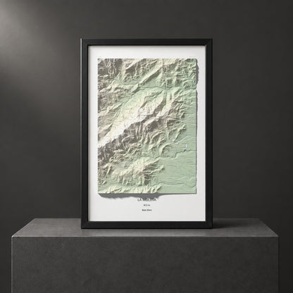 Mapa de relieve de la Moleta, 812 m, Baix Ebre, lámina 100 Cims de Trobart. Presentación enmarcada. 61 × 91 cm.