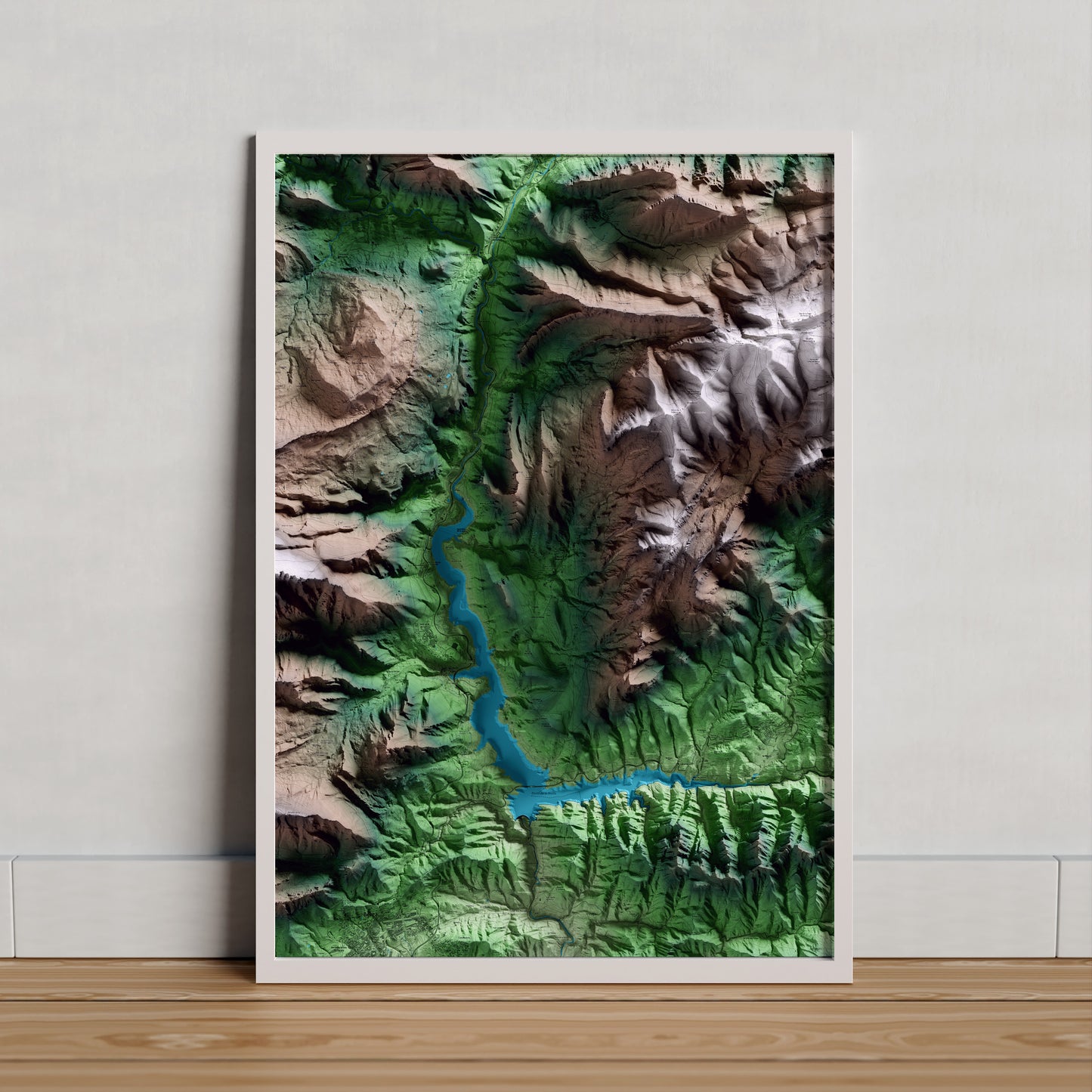Mapa artístico del relieve de la Nou de Berguedà, al Berguedà, con 15 km de entorno y base topográfica ICGC. Presentación enmarcada.