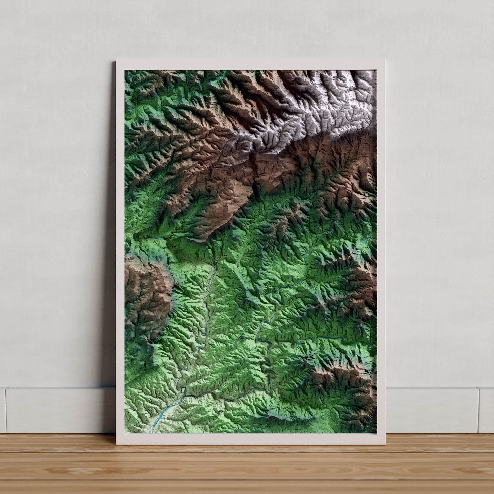 Mapa artístico del relieve de la Vilella Alta, al Priorat, con 15 km de entorno y base topográfica ICGC. Presentación enmarcada.