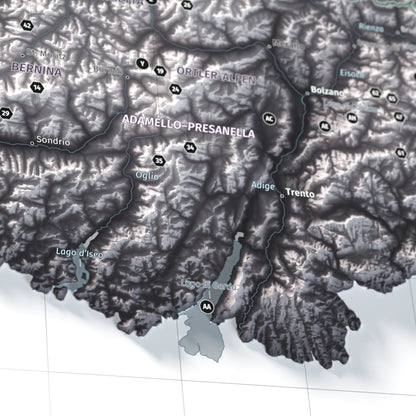 Mapa dels Alps, estil Cendra: detall del Lago di Garda i les ombres del terreny.