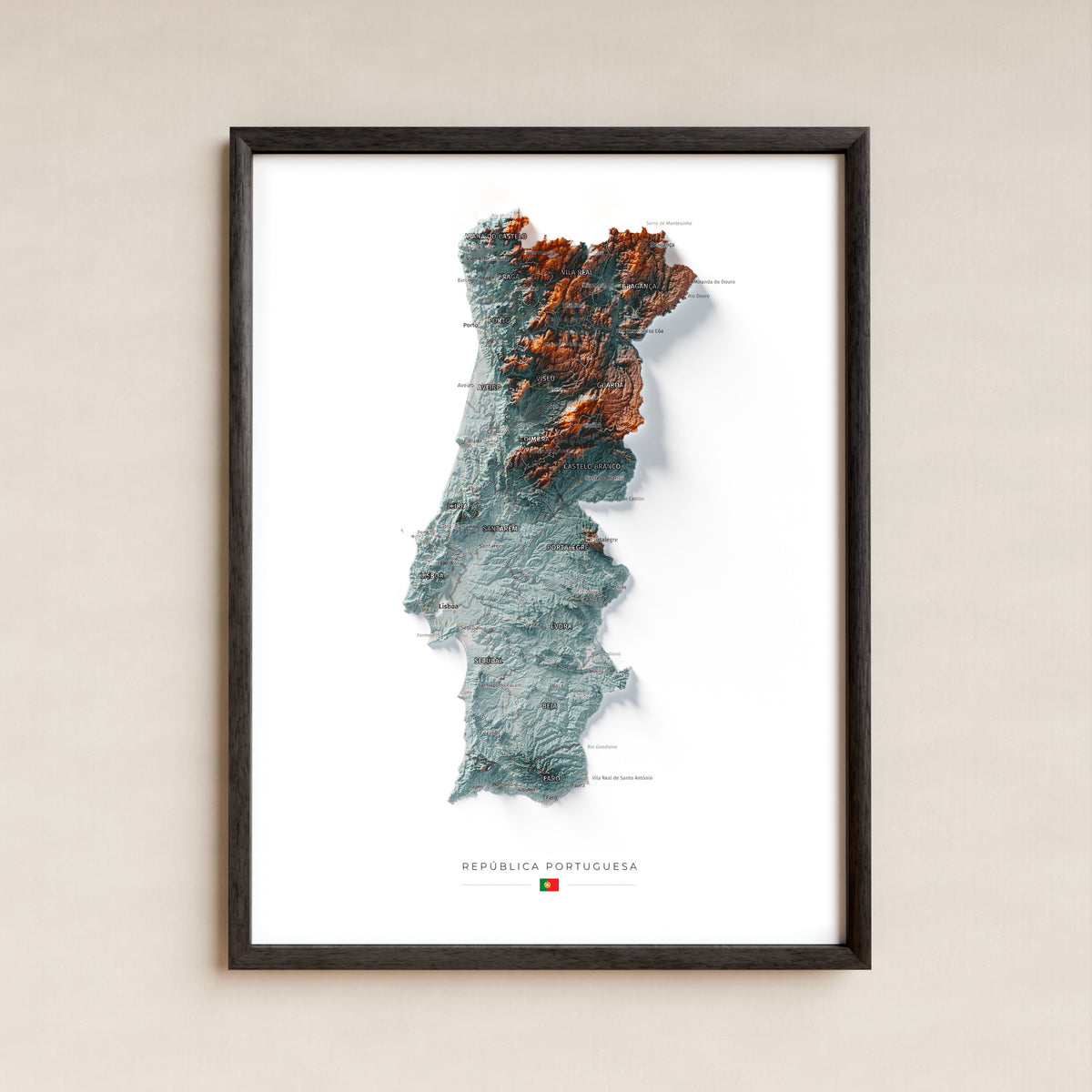 Mapa del relieve de Portugal continental · Contrastado · 30 × 40 cm · Lámina enmarcada