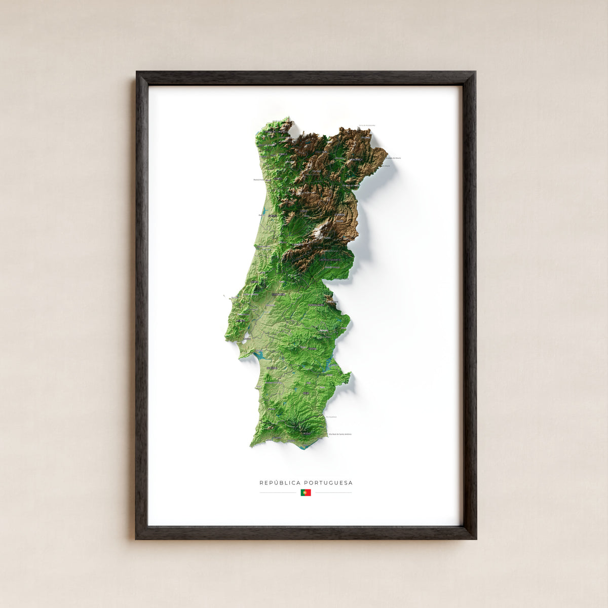 Mapa del relieve de Portugal continental · Clásico · 50 × 70 cm · Lámina enmarcada
